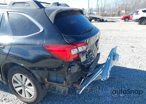 2016 Subaru Outback 2.5I Premium z USA, uszkodzony, nr VIN 4S4BSAHC2G3227797